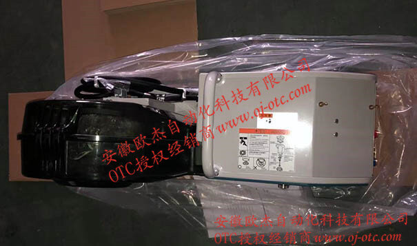OTC DAIHEN CMAW-7402 鋁焊送絲機整體圖