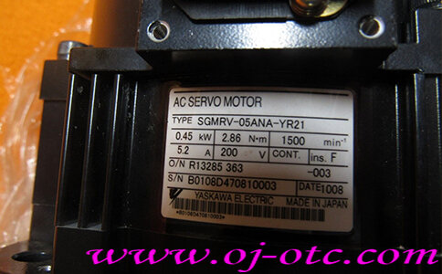 安川伺服電機SGMRV-05ANA-YR21銘牌